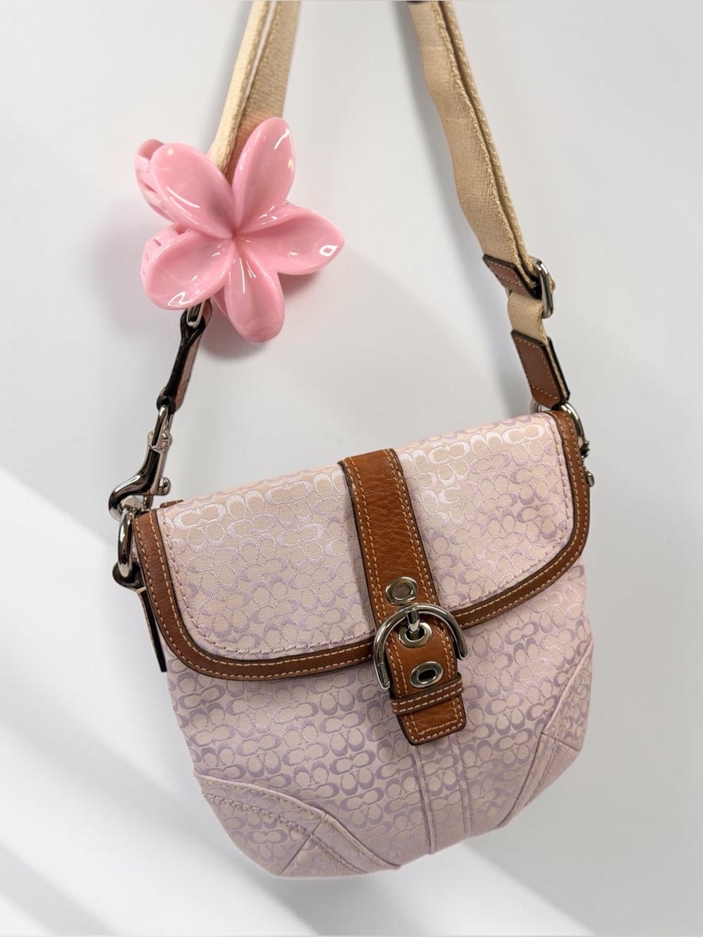 🌸 Vintage Coach Soho Mini Signature Swingpack Bag – Lilac pink purse